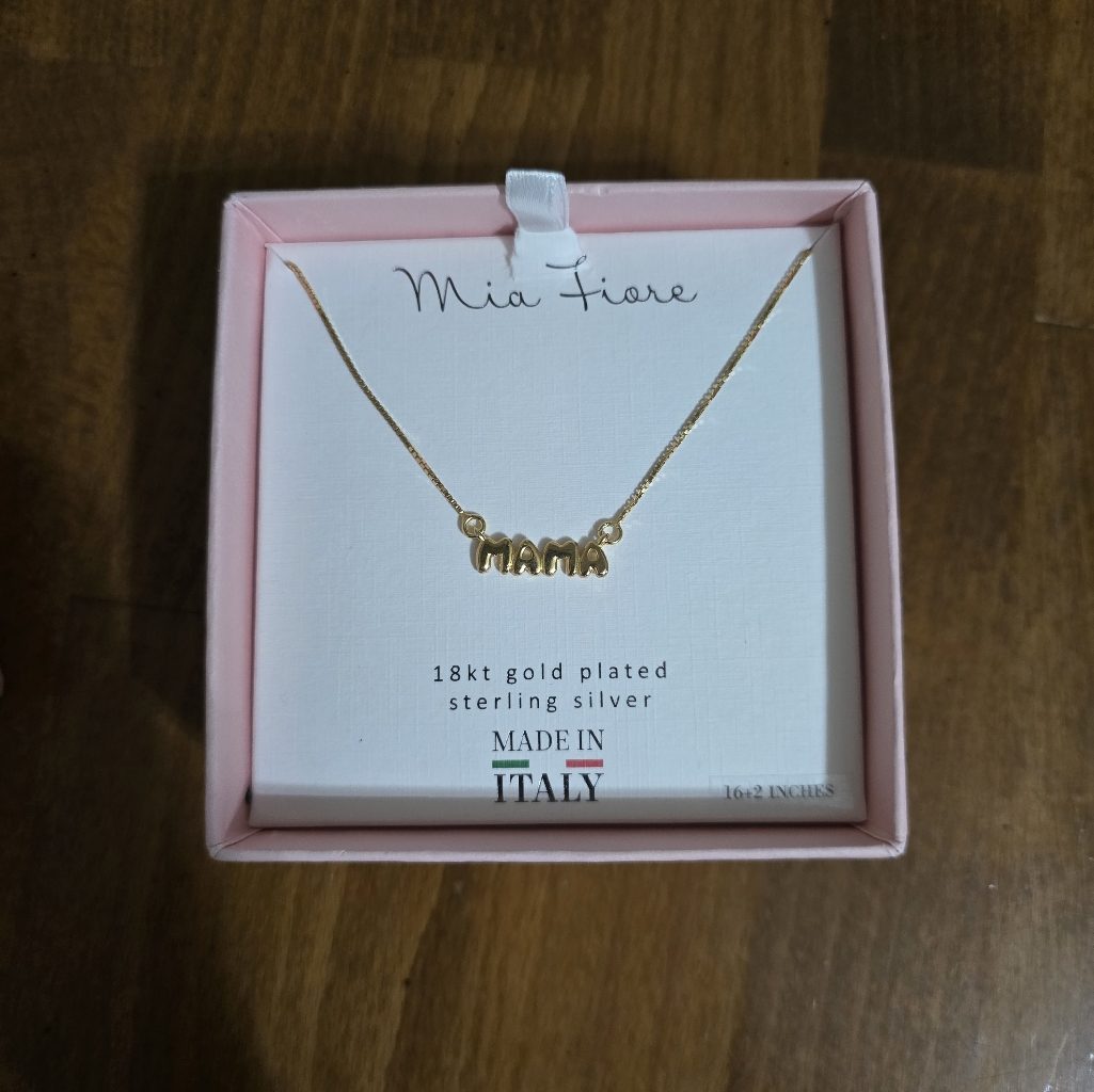 Mama Necklace 35$